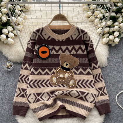 Loose Long Sleeved Round Neck Knitted Sweater