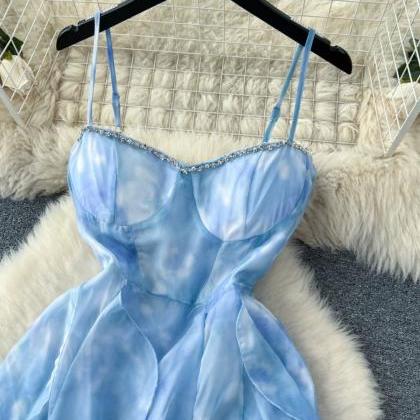 Sleeveless Waist And Elegant Ruffled Fairy Dress