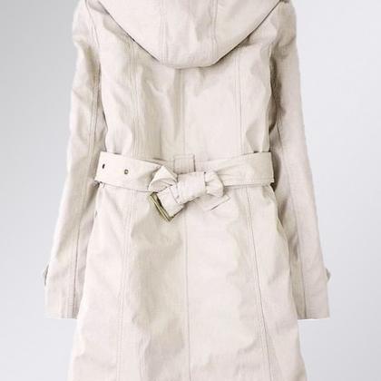 Beige Parka With Faux Fur Inner Vg06