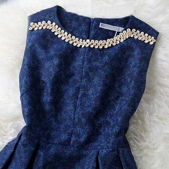 Sweet Embroidered Sleeveless Dress 