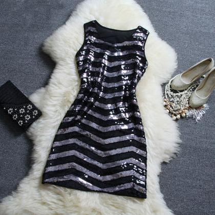 Sexy Sequined Embroidery Stripe Sleeveless Vest..