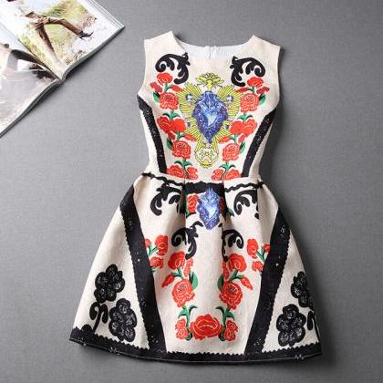Vintage Jacquard Printed Sleeveless Dress..
