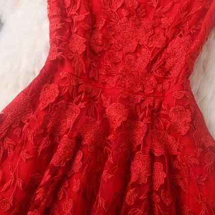Luxury Designer Embroidery Sleeveless Dress - Red