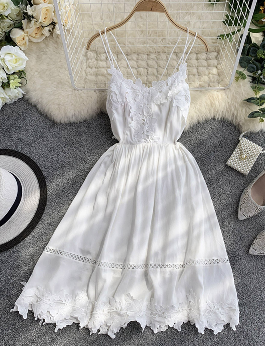 White Lace Applique Backless Girl Dress