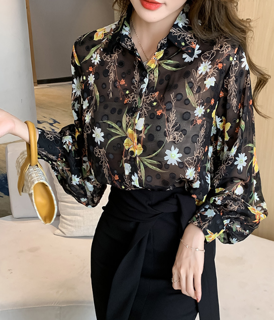 Long Sleeved Chiffon Loose Embroidered Shirt Top