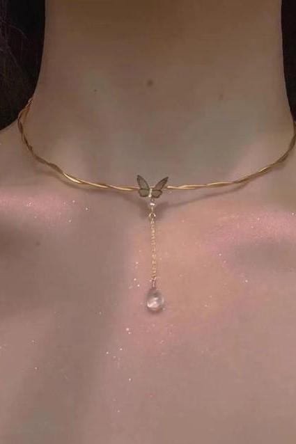 Butterfly And Pearl Gold Choker Necklace
