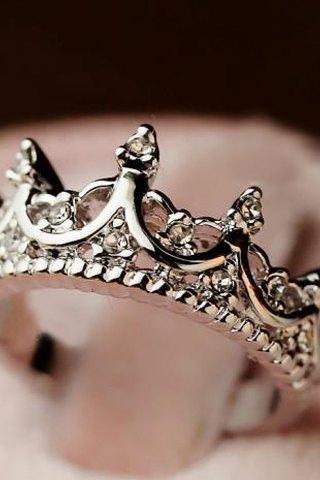 Cute Diamante Crown Shaped Ring