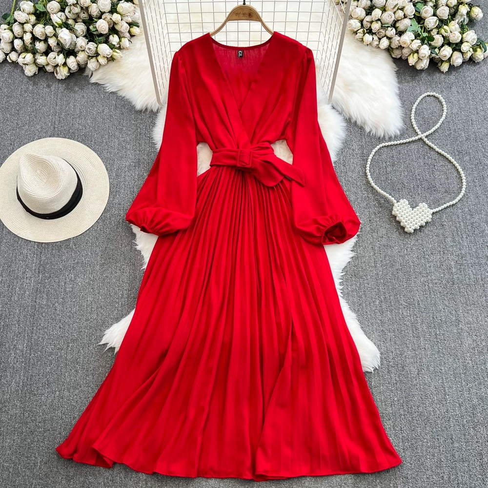 V-neck Long Sleeves Chiffon Tea-length Dress Black